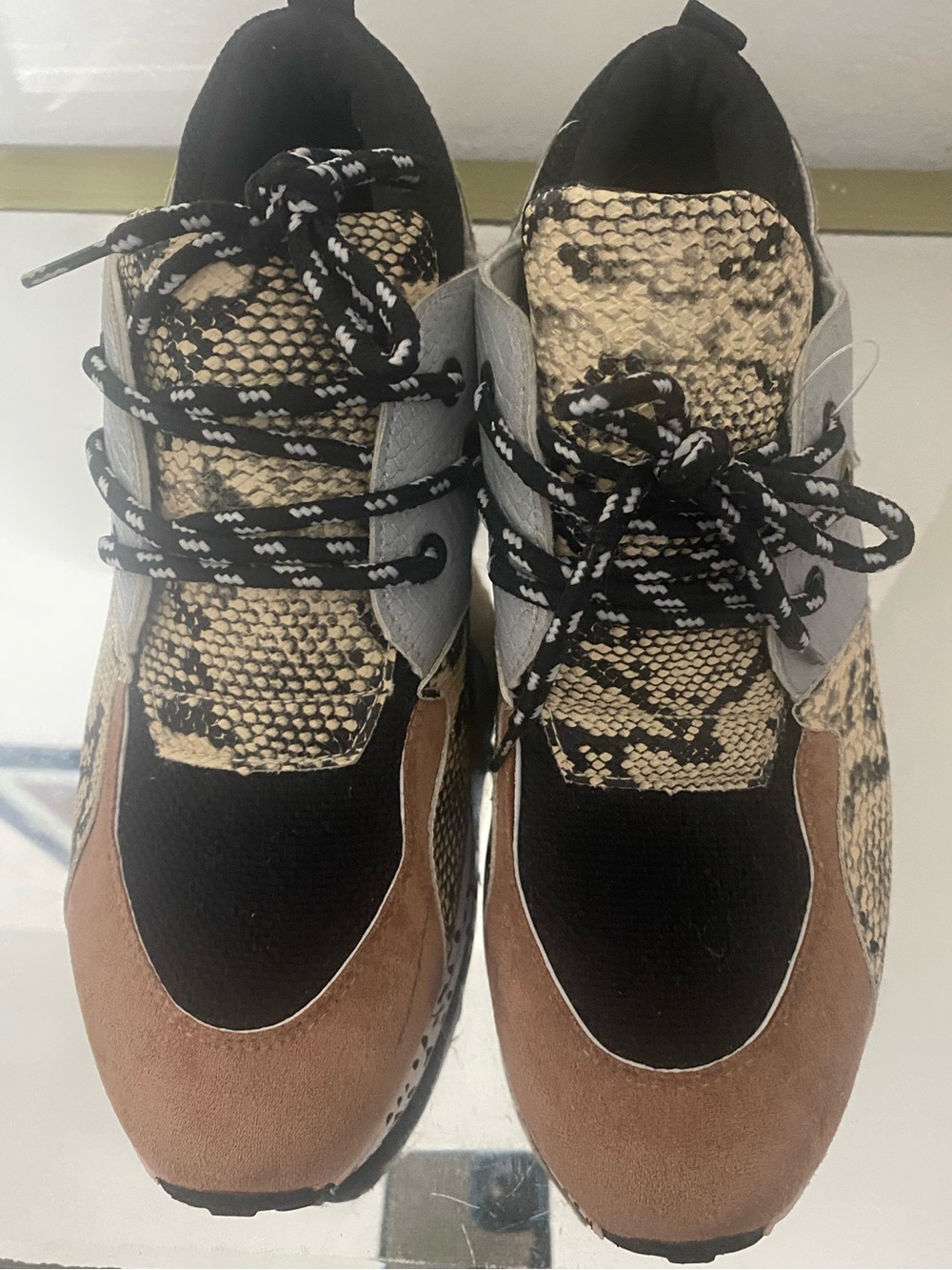 Yoki Black Gold and Brown Mixed-Material Platform Sneaker